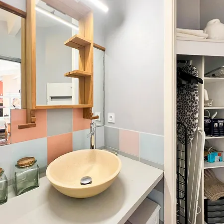Magnifique Climatise Avec Parking - Allee De Tourny Apartment *